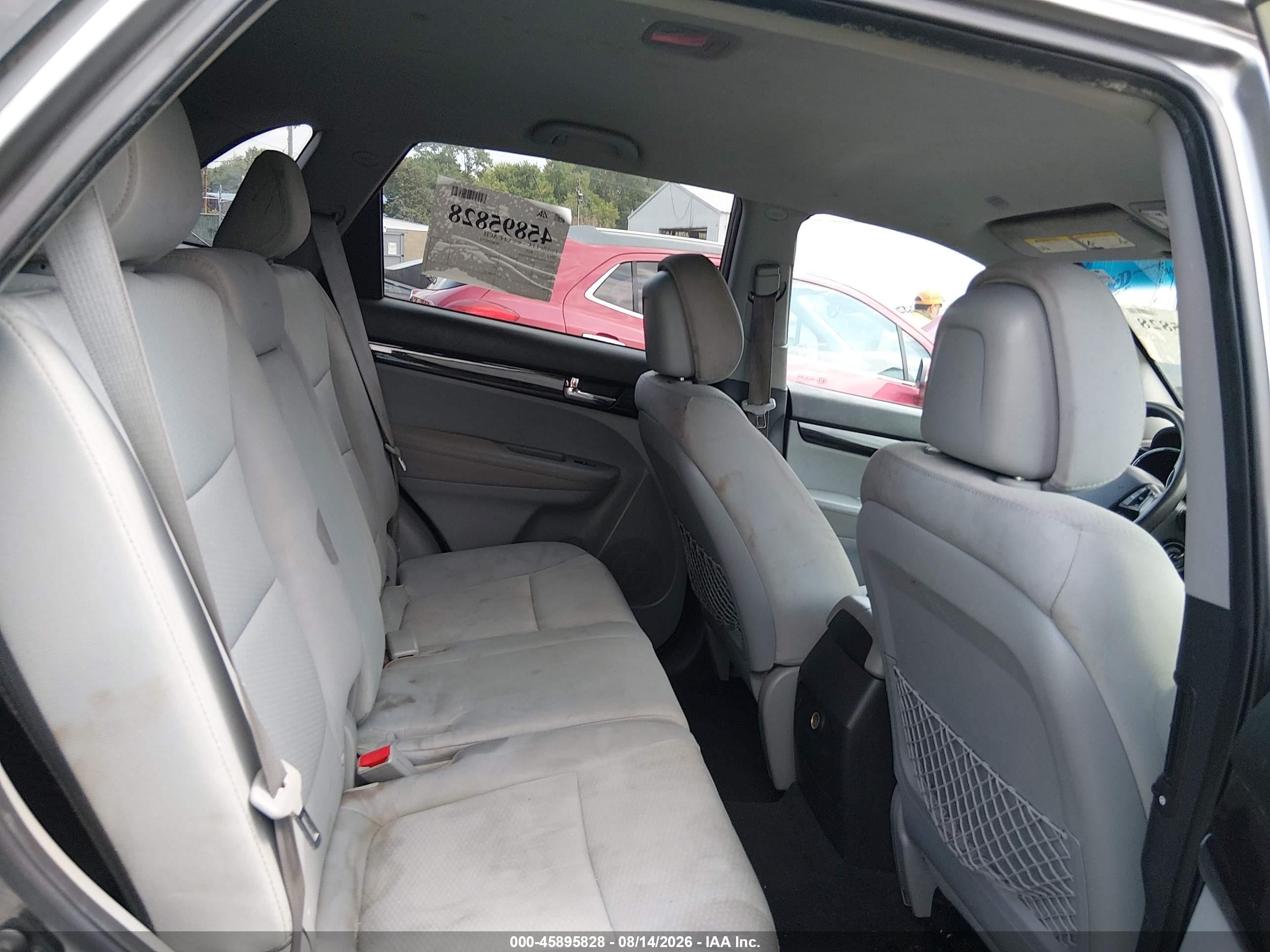 2013 Kia Sorento Lx Gray vin: 5XYKT3A63DG416659