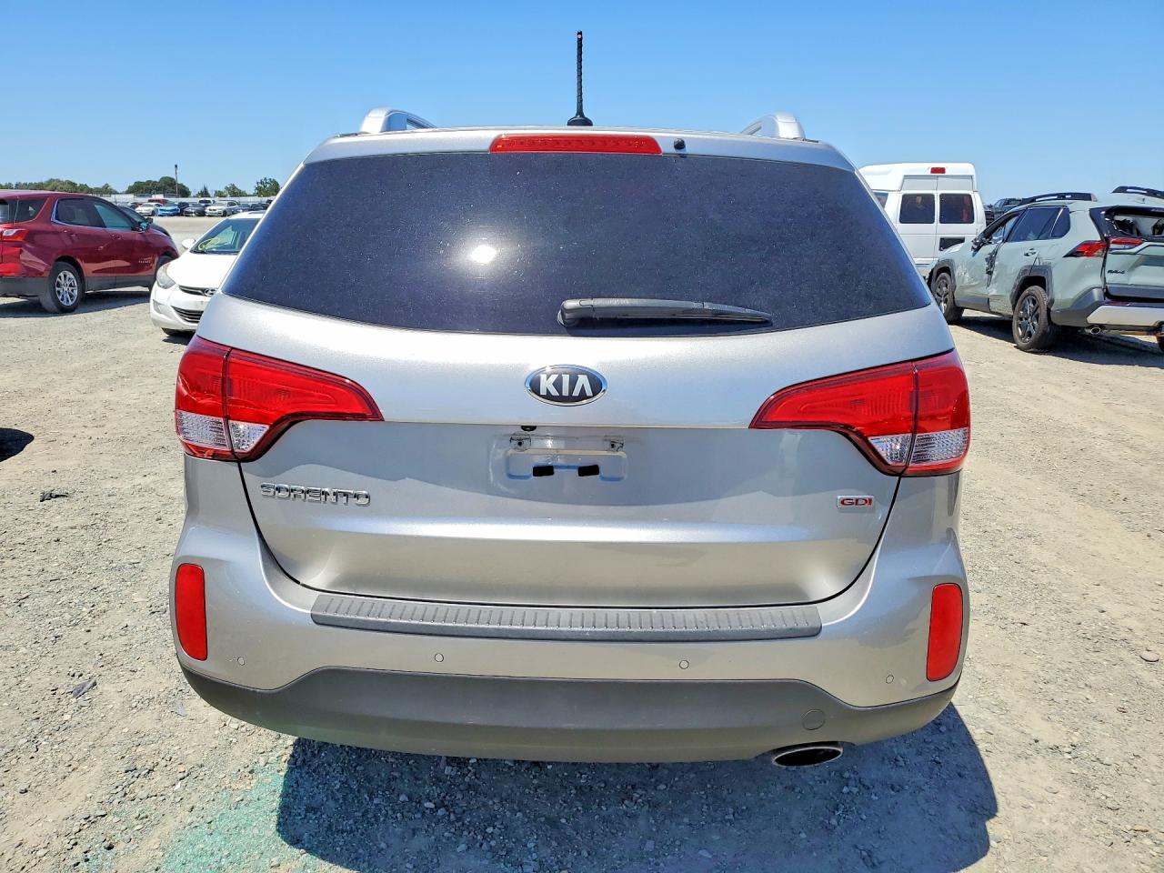 2014 Kia Sorento Lx Silver vin: 5XYKT3A63EG478645