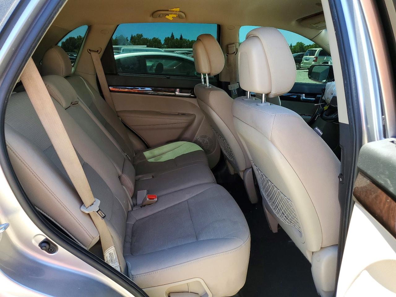 2014 Kia Sorento Lx Silver vin: 5XYKT3A63EG478645