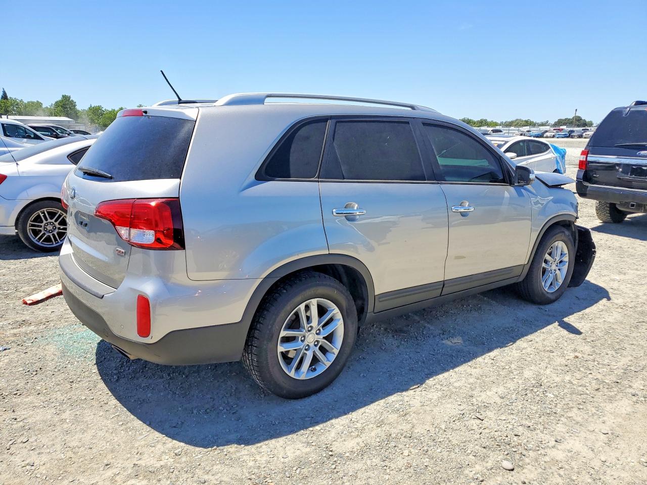 2014 Kia Sorento Lx Silver vin: 5XYKT3A63EG478645