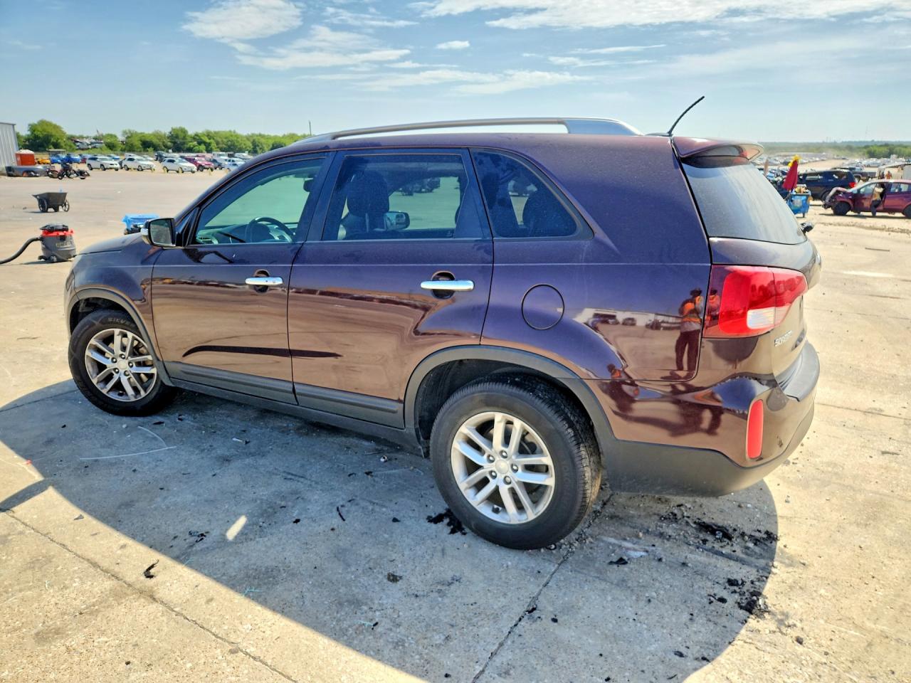 2014 Kia Sorento Бордовый vin: 5XYKT3A63EG491038