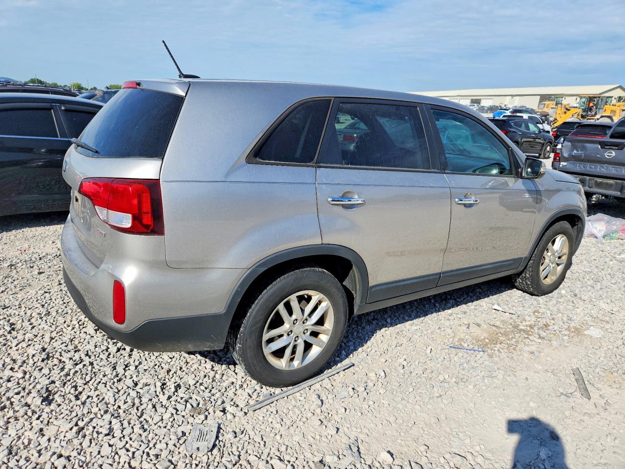 2014 Kia Sorento Lx Silver vin: 5XYKT3A63EG504094
