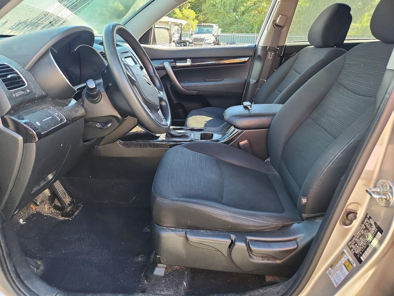 2014 Kia Sorento Lx Silver vin: 5XYKT3A63EG504094