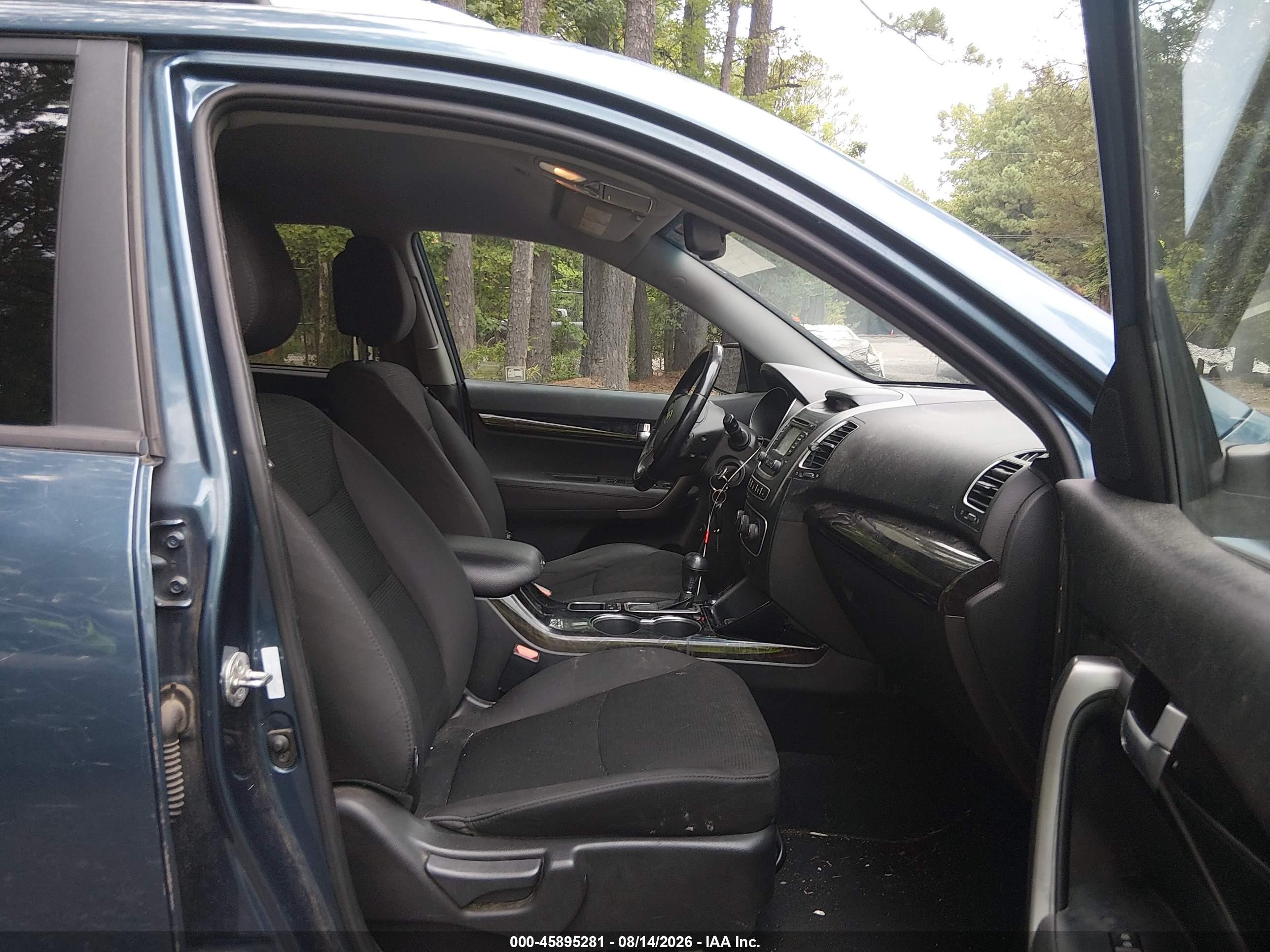2014 Kia Sorento Lx Blue vin: 5XYKT3A63EG517668