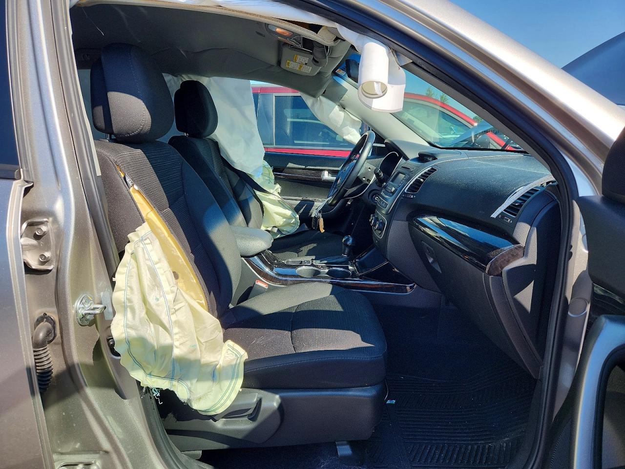 2014 Kia Sorento Lx Silver vin: 5XYKT3A63EG525477