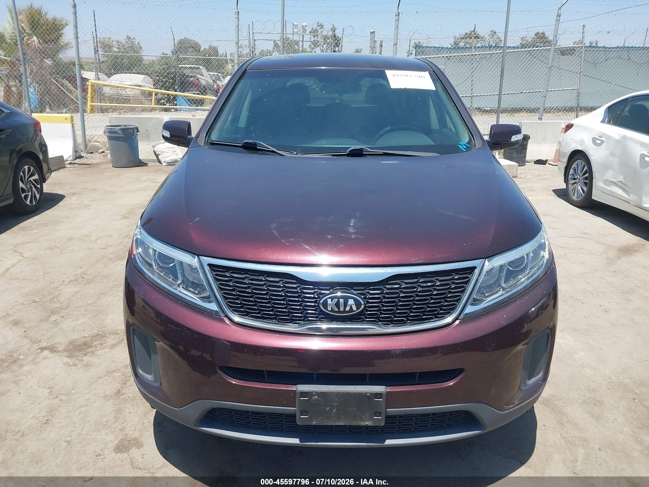 2014 Kia Sorento Lx Burgundy vin: 5XYKT3A63EG537628
