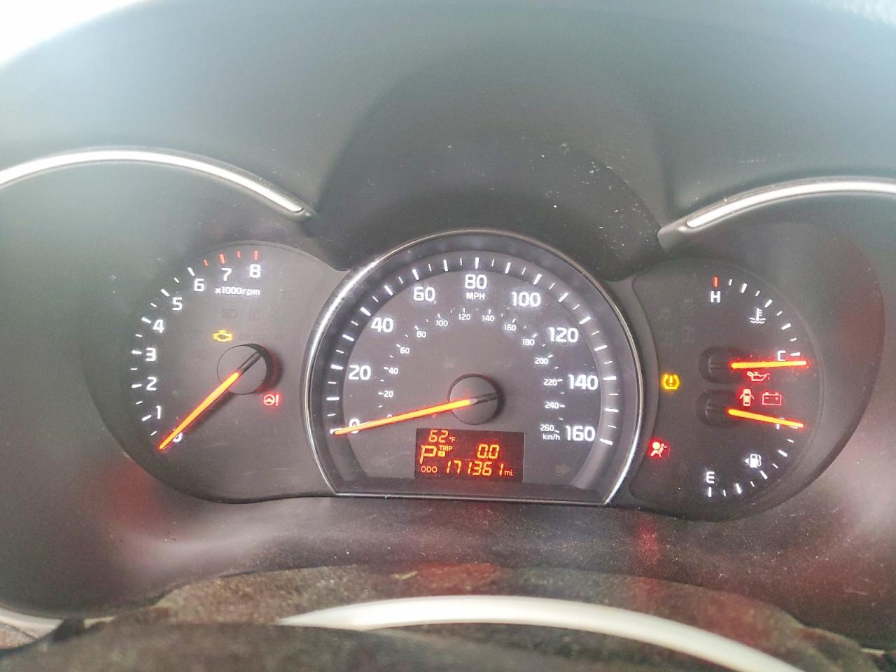 2015 Kia Sorento White vin: 5XYKT3A63FG615407