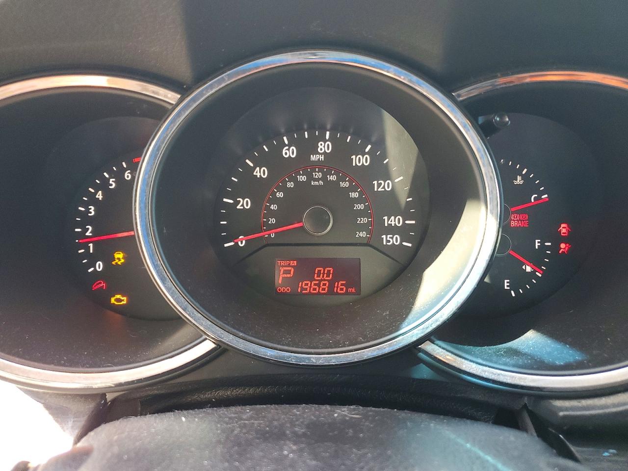 2012 Kia Sorento Lx Серебряный vin: 5XYKT3A64CG192851