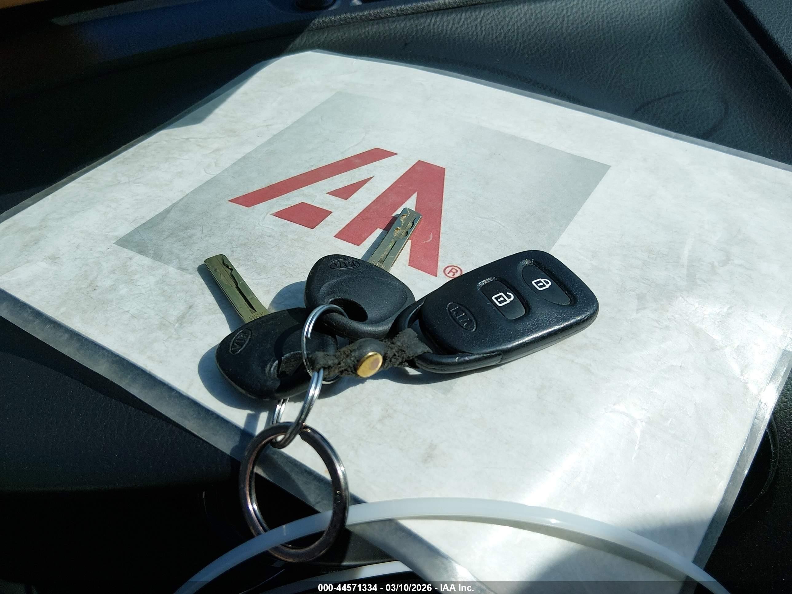 2012 Kia Sorento Lx Gray vin: 5XYKT3A64CG270531