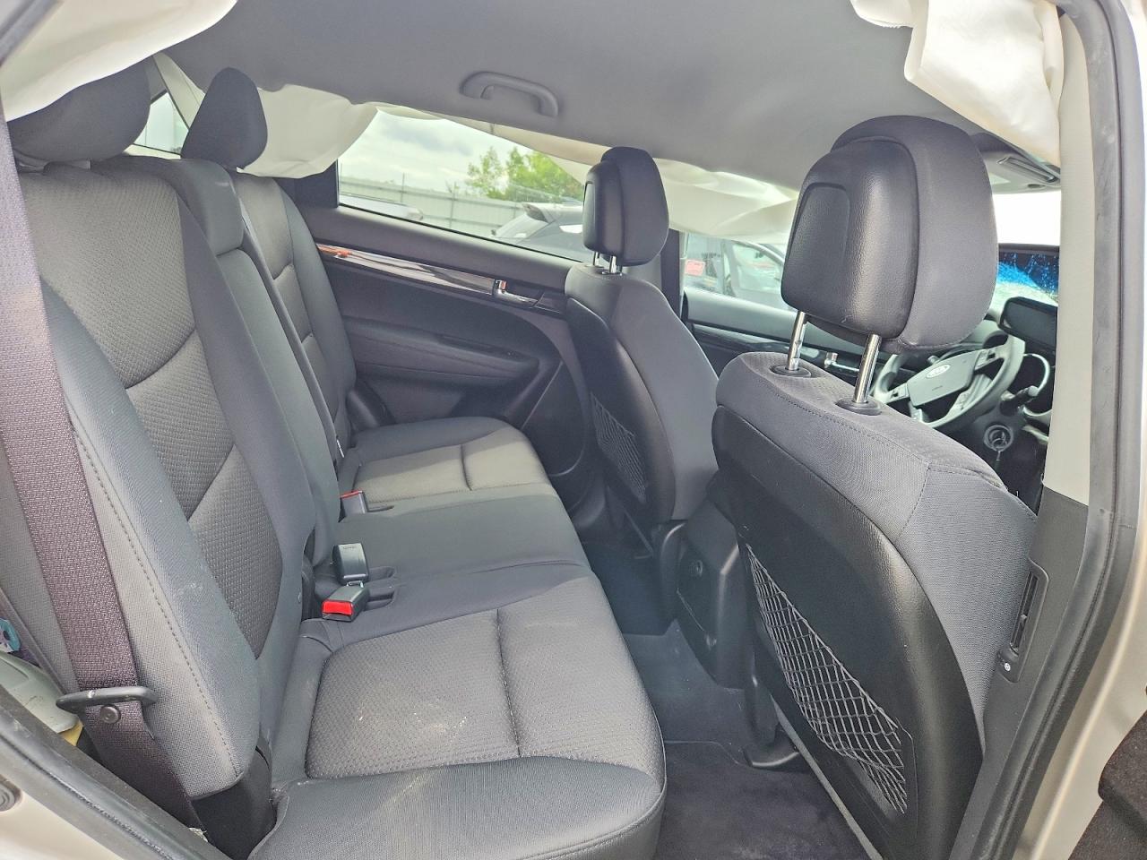2012 Kia Sorento Lx Gray vin: 5XYKT3A64CG282761