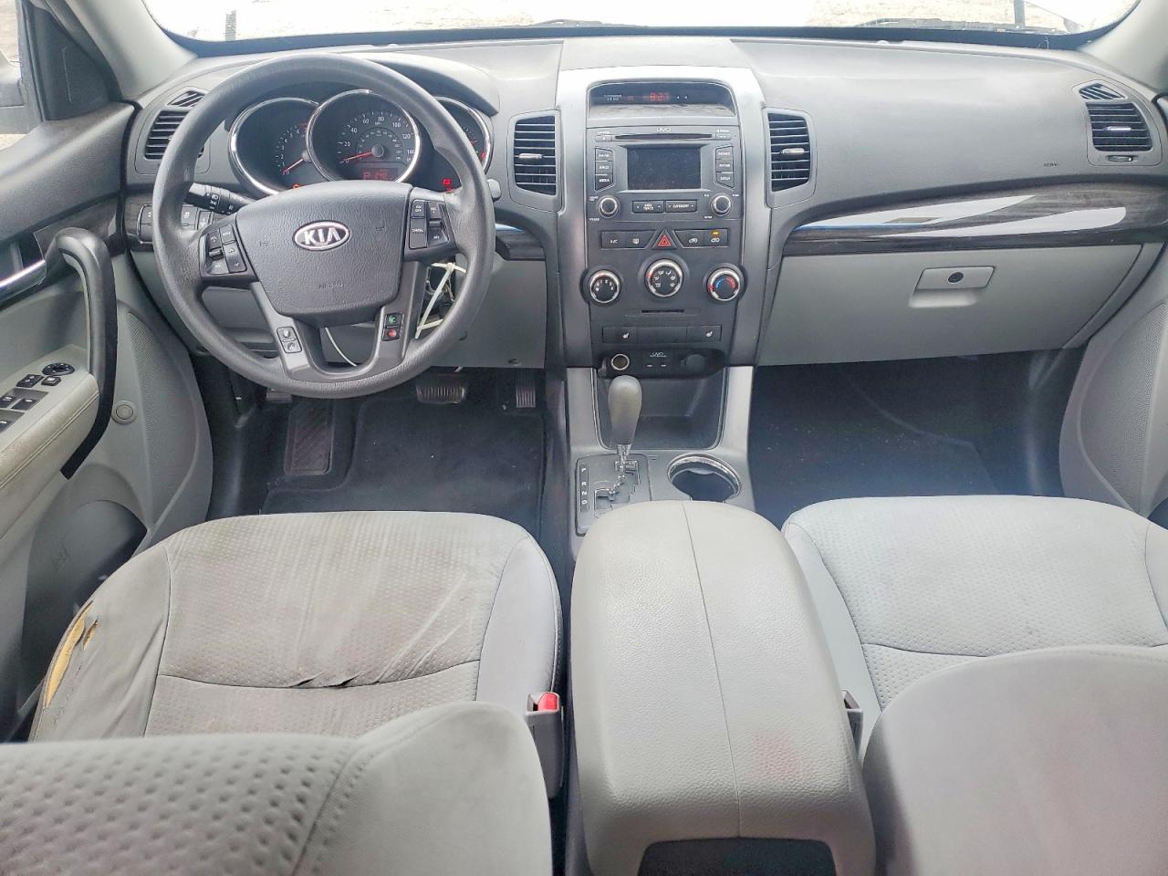 2013 Kia Sorento Lx Silver vin: 5XYKT3A64DG313301