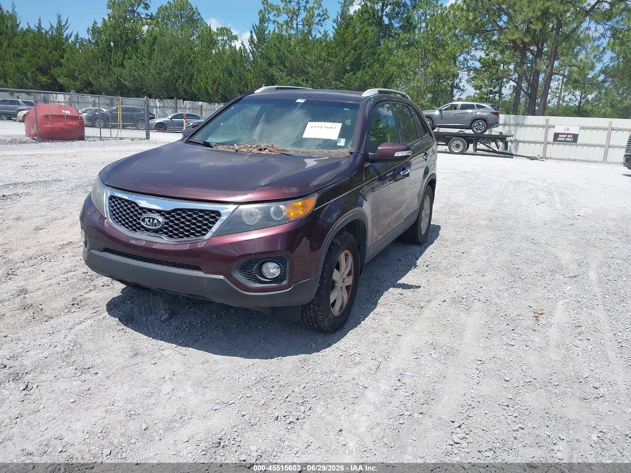 2013 Kia Sorento Lx Purple vin: 5XYKT3A64DG388127