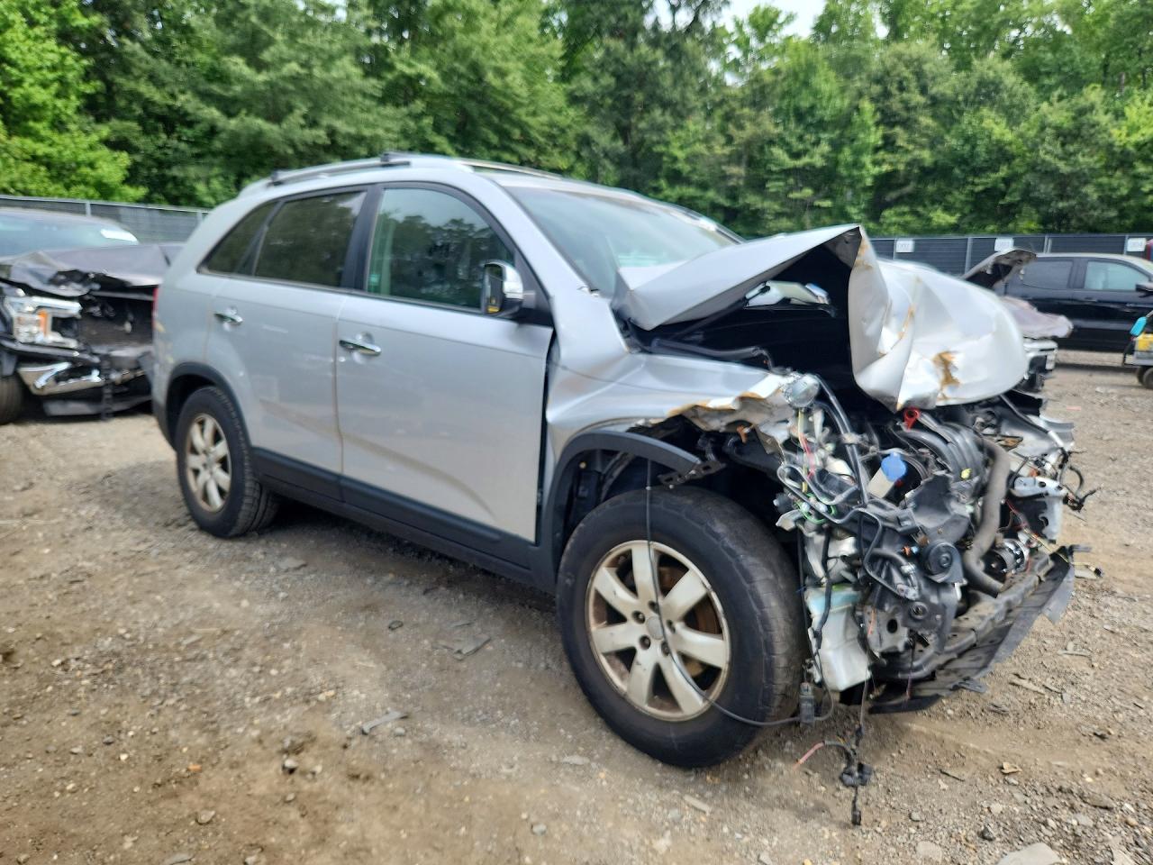2013 Kia Sorento Lx Silver vin: 5XYKT3A64DG414161