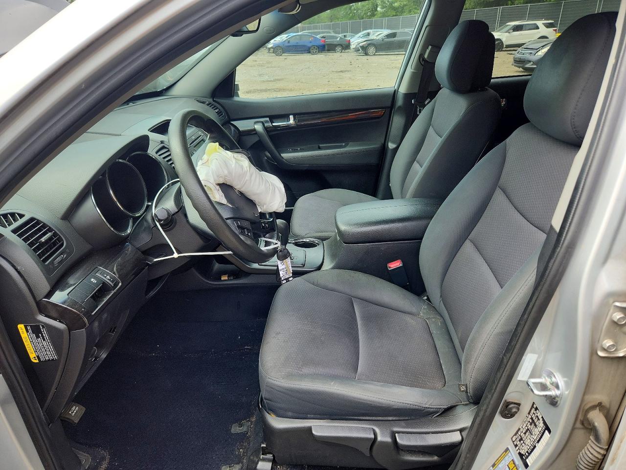 2013 Kia Sorento Lx Silver vin: 5XYKT3A64DG414161