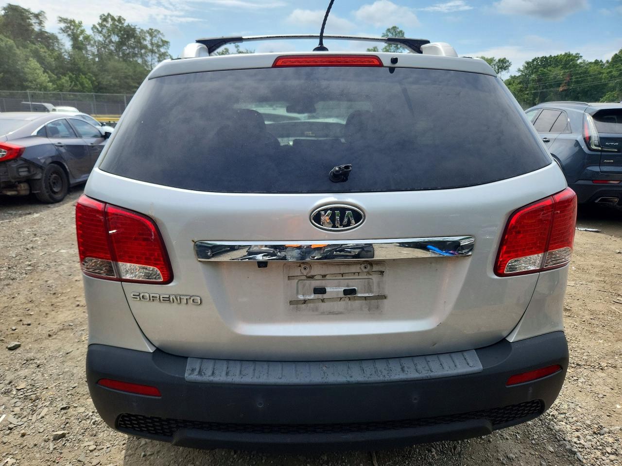 2013 Kia Sorento Lx Silver vin: 5XYKT3A64DG414161