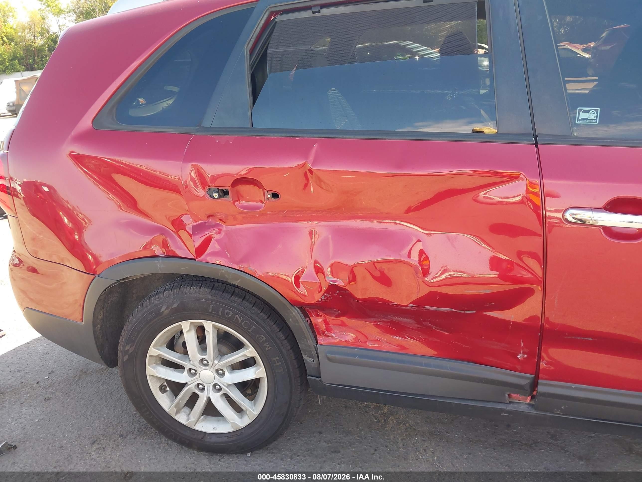 2014 Kia Sorento Lx Red vin: 5XYKT3A64EG435061