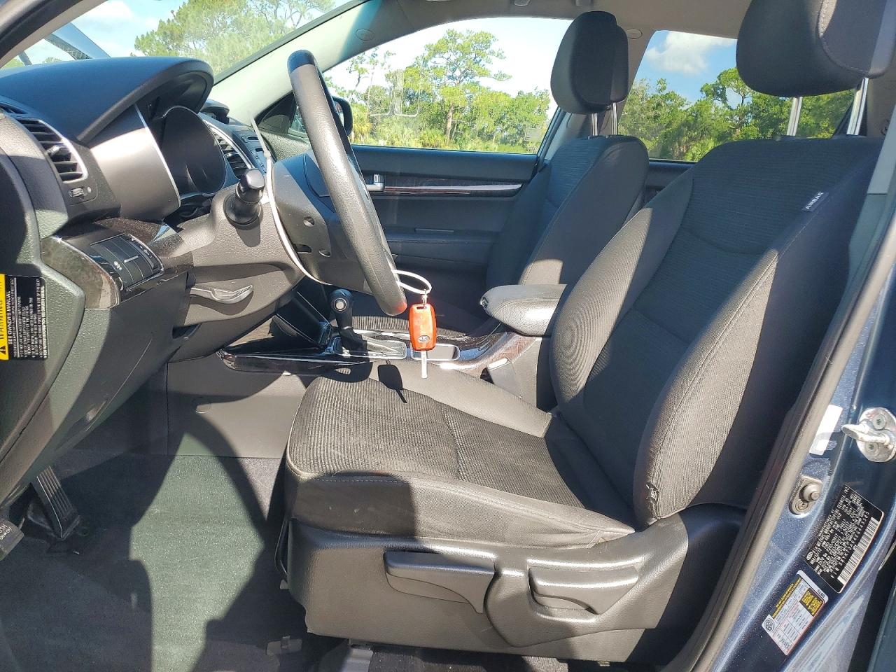 2014 Kia Sorento Lx Blue vin: 5XYKT3A64EG443385