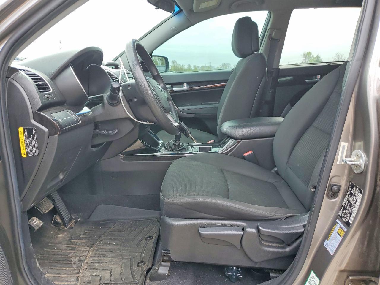 2015 Kia Sorento Lx Tan vin: 5XYKT3A64FG589447