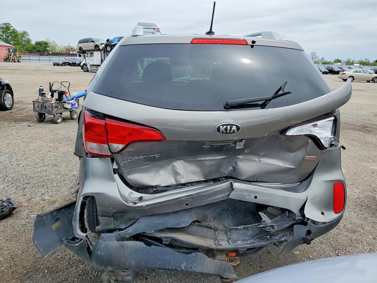2015 Kia Sorento Lx Tan vin: 5XYKT3A64FG589447
