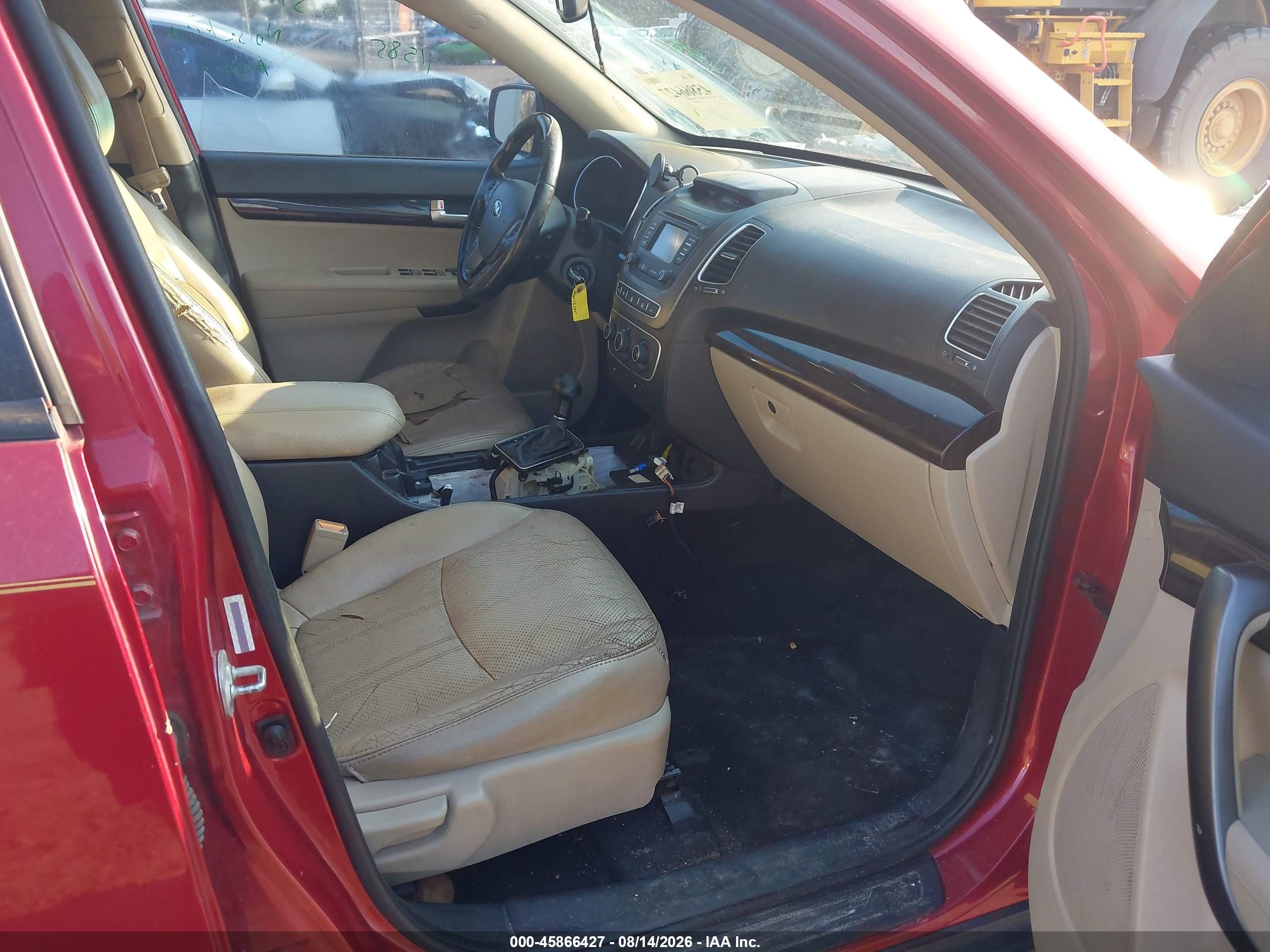 2015 Kia Sorento Lx Red vin: 5XYKT3A64FG642857