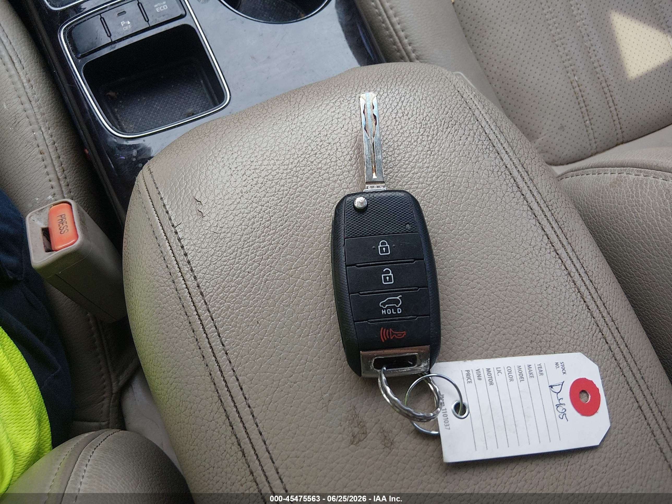 2015 Kia Sorento Lx Maroon vin: 5XYKT3A64FG646052