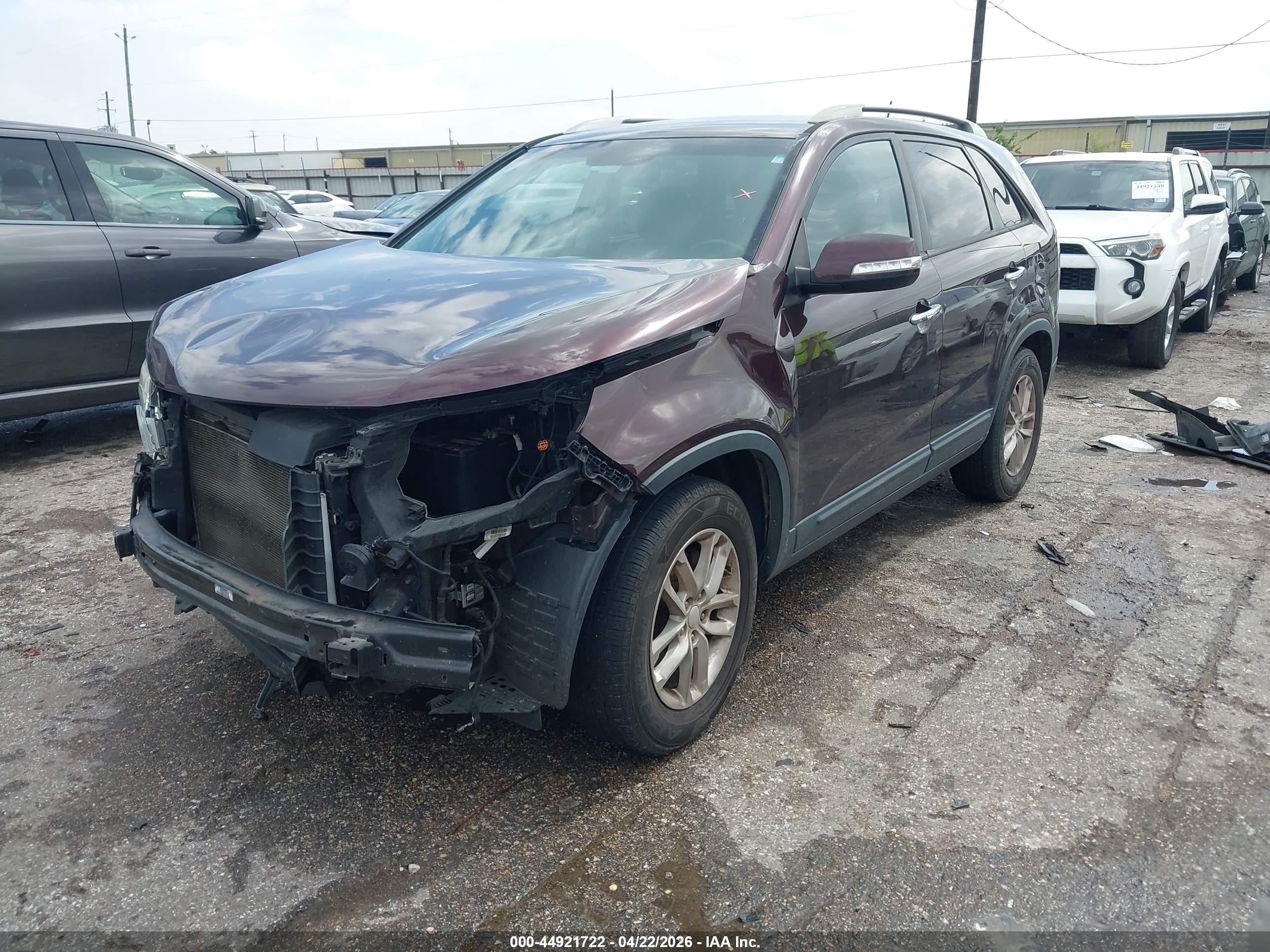 2015 Kia Sorento Lx Red vin: 5XYKT3A64FG662171