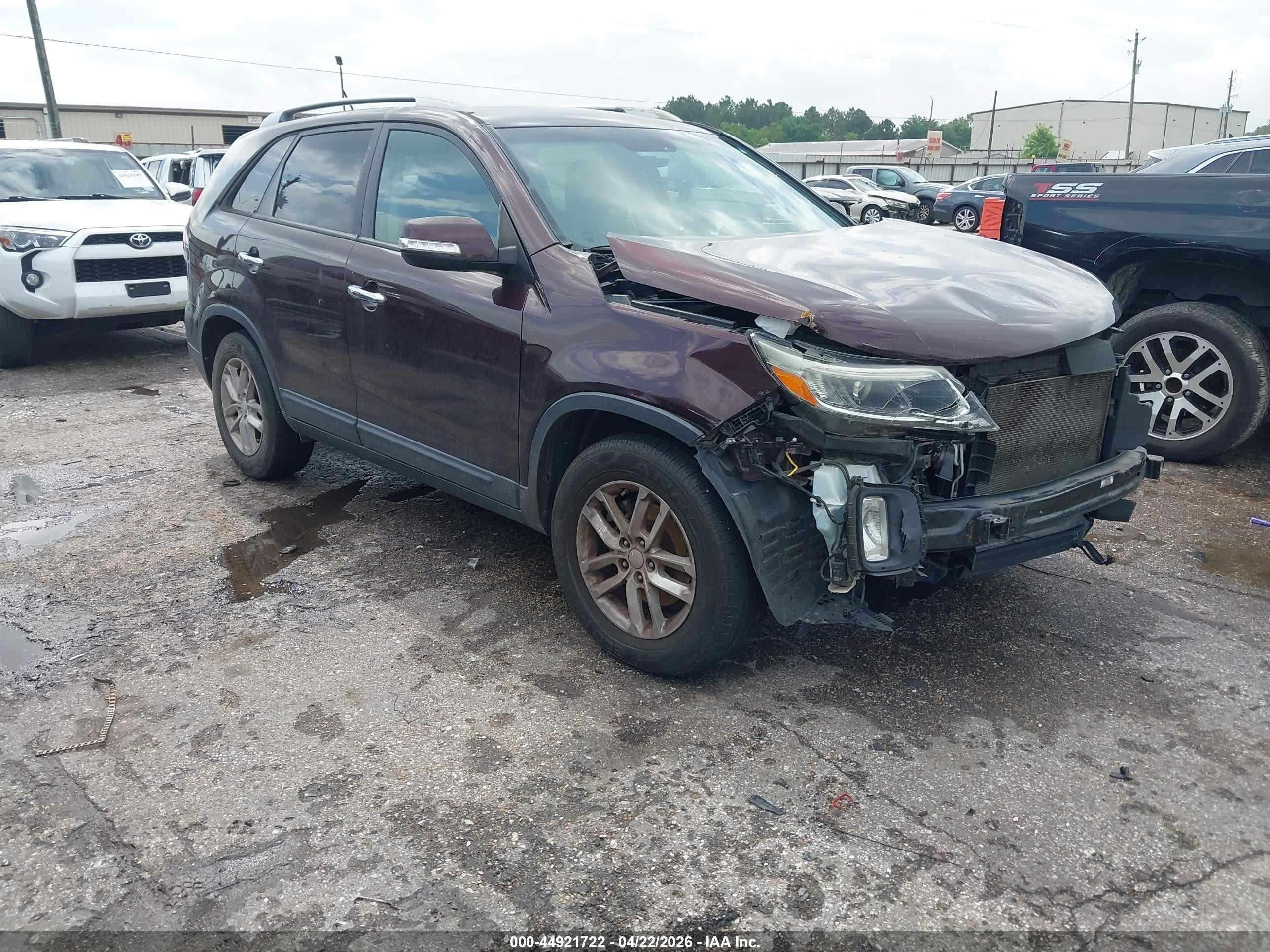 2015 Kia Sorento Lx Red vin: 5XYKT3A64FG662171