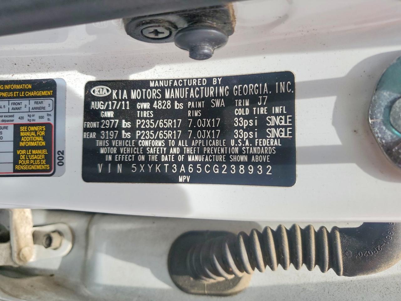 2012 Kia Sorento Lx White vin: 5XYKT3A65CG238932