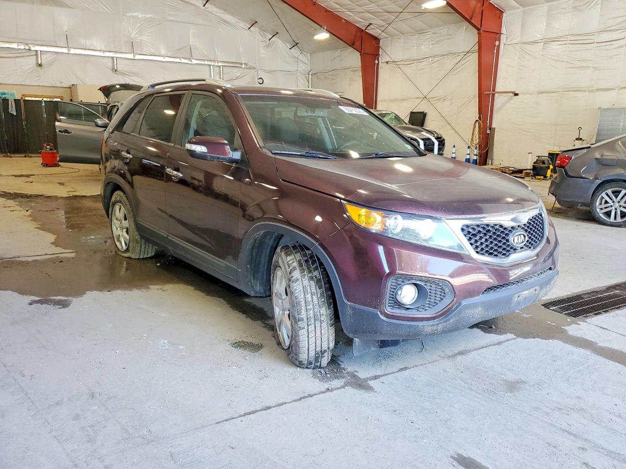 2012 Kia Sorento Lx Burgundy vin: 5XYKT3A65CG269078