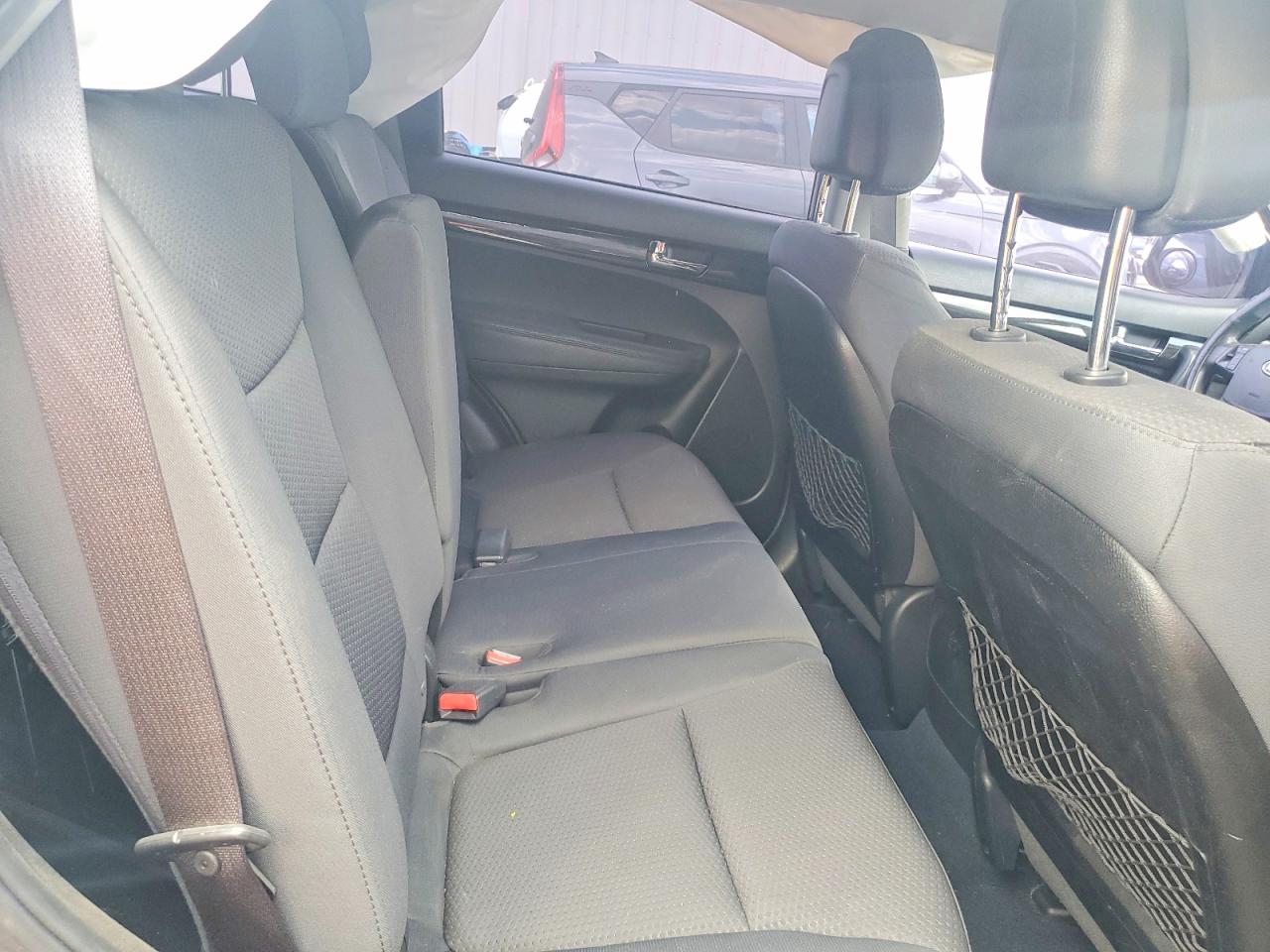 2013 Kia Sorento Lx Серый vin: 5XYKT3A65DG325117