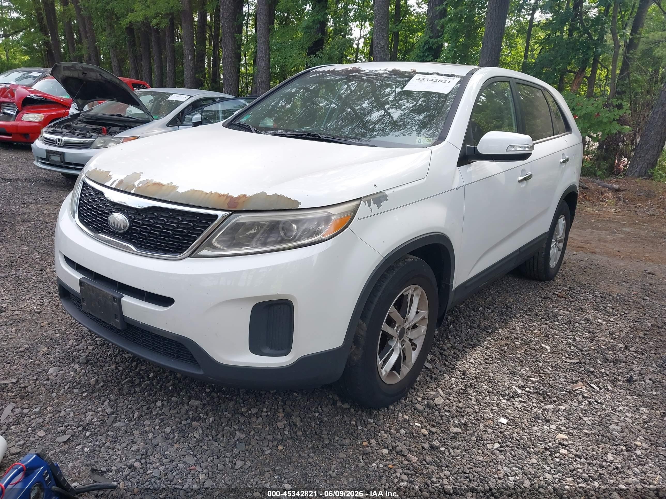 2014 Kia Sorento Lx White vin: 5XYKT3A65EG459384
