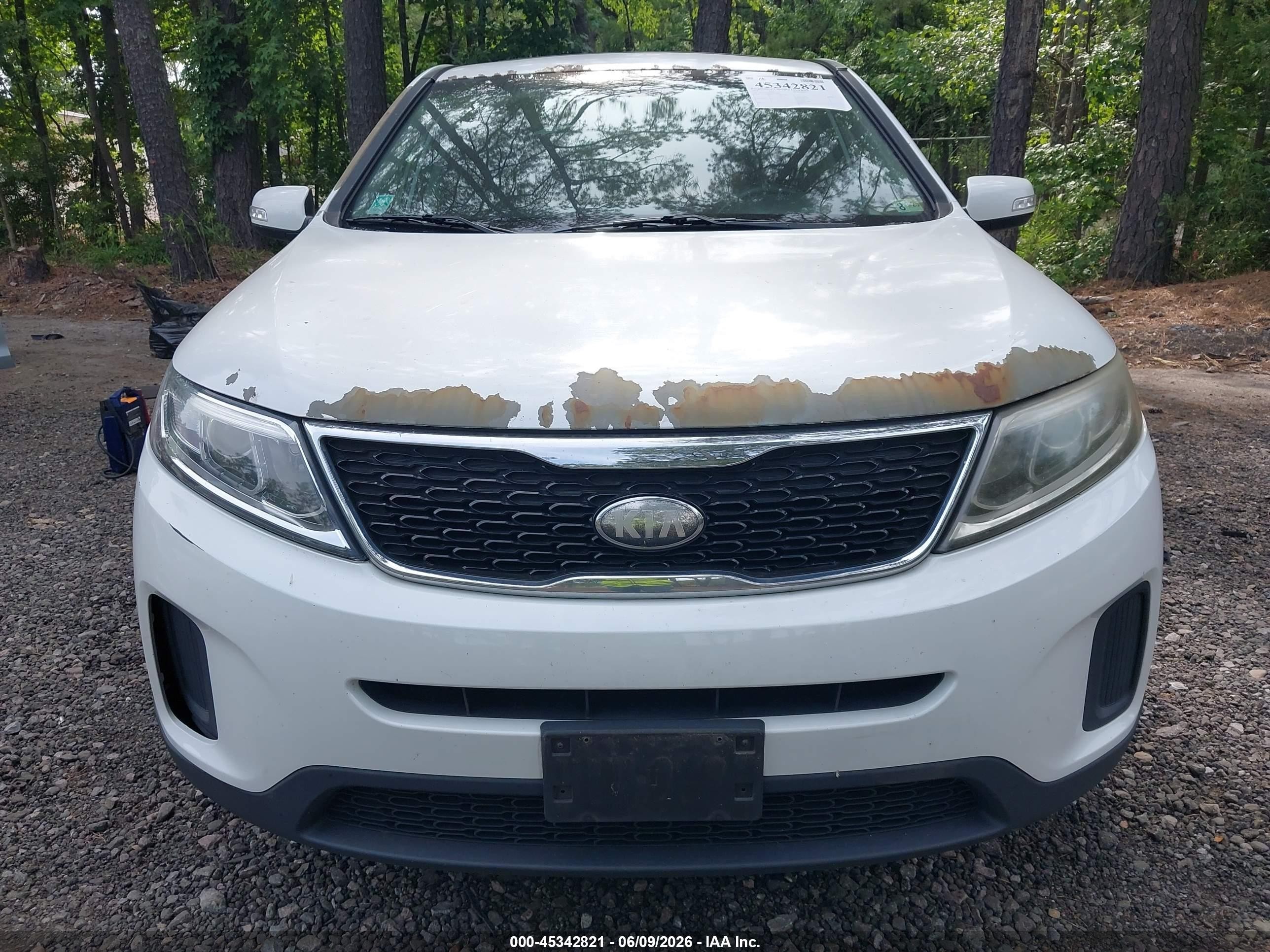 2014 Kia Sorento Lx White vin: 5XYKT3A65EG459384
