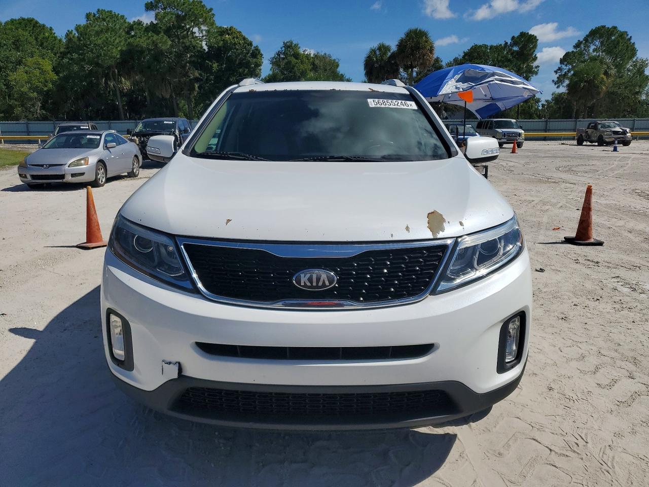 2014 Kia Sorento Lx White vin: 5XYKT3A65EG475293