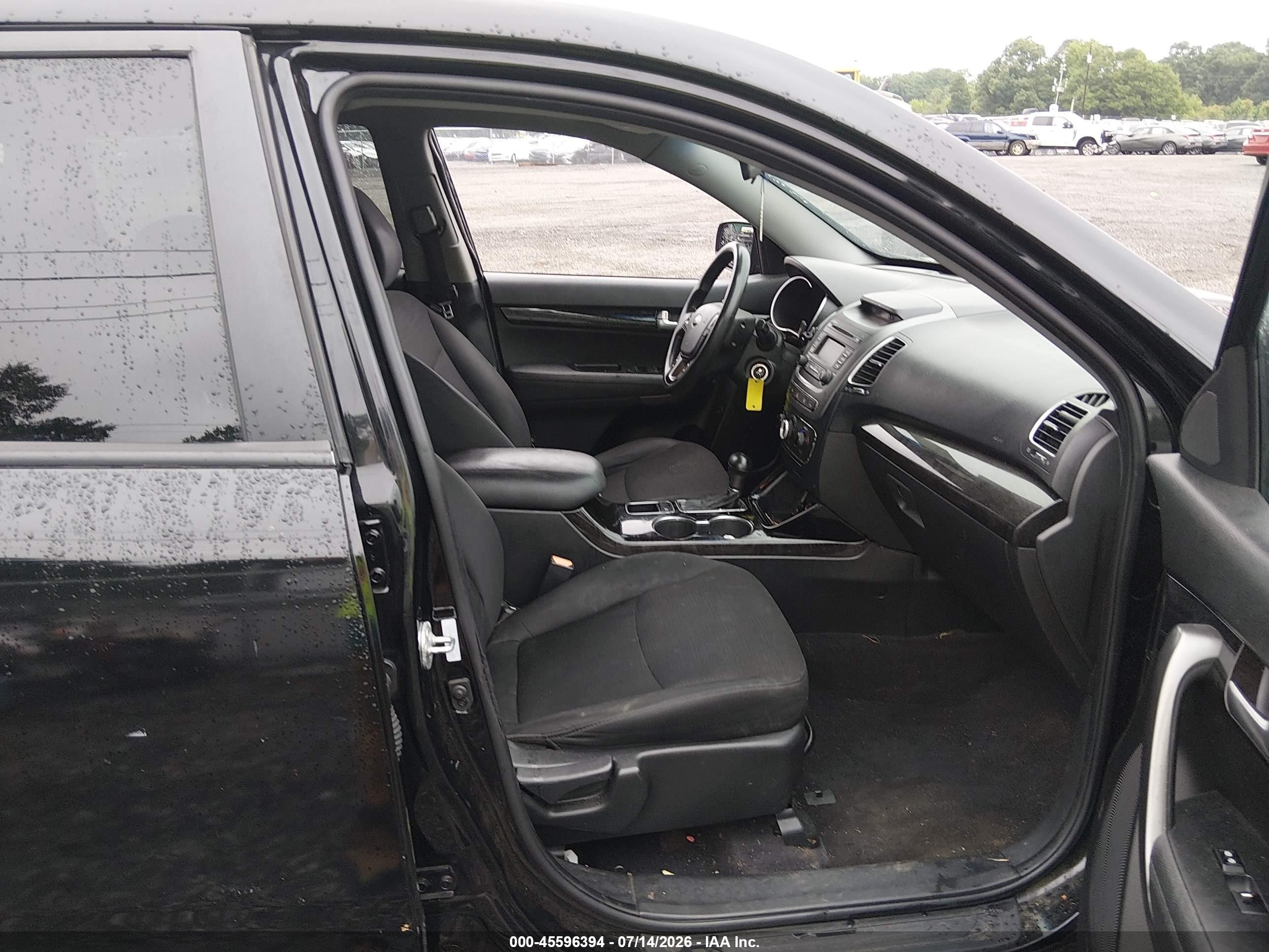 2014 Kia Sorento Lx Black vin: 5XYKT3A65EG495205
