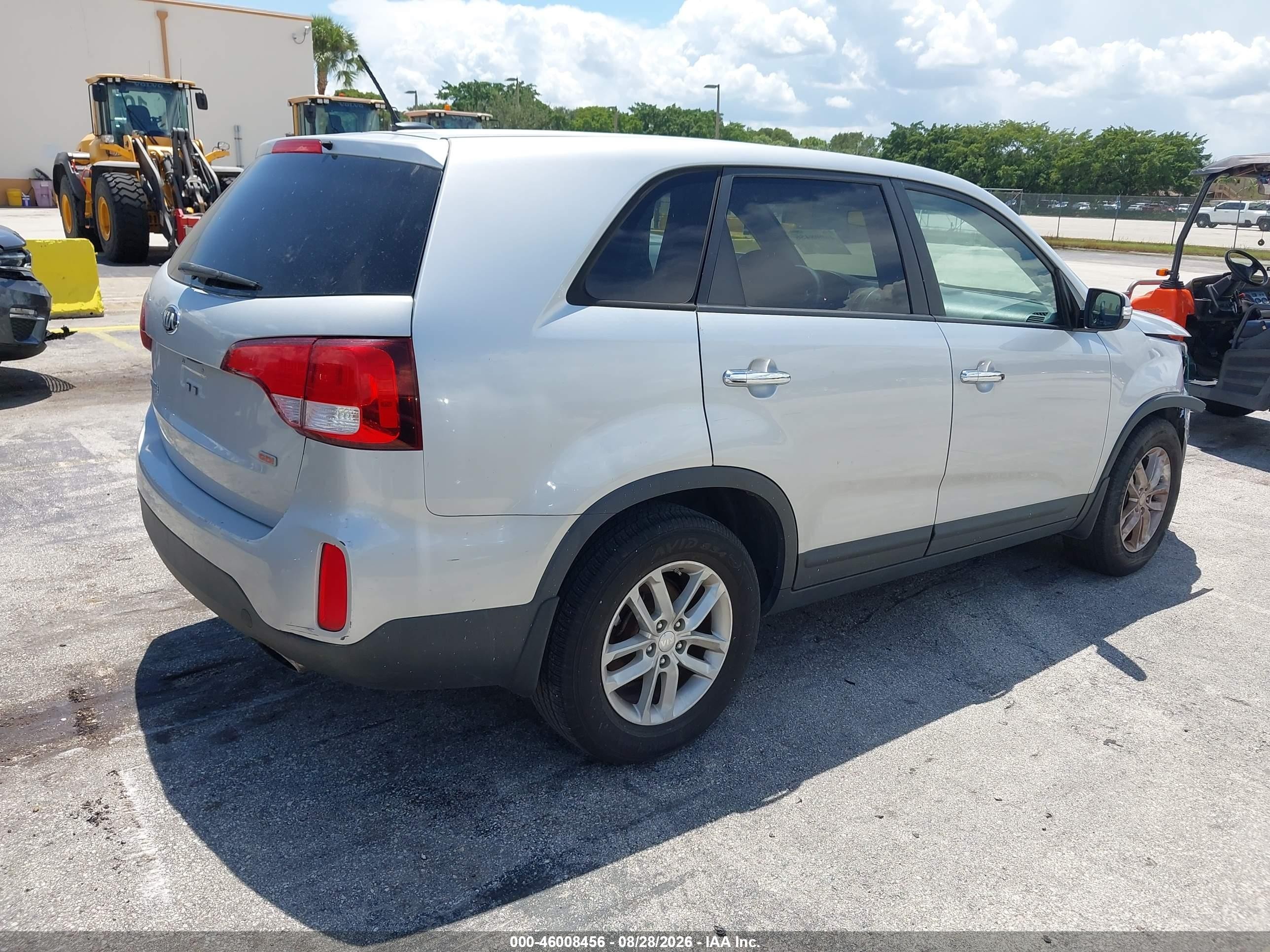 2014 Kia Sorento Lx Silver vin: 5XYKT3A65EG520796
