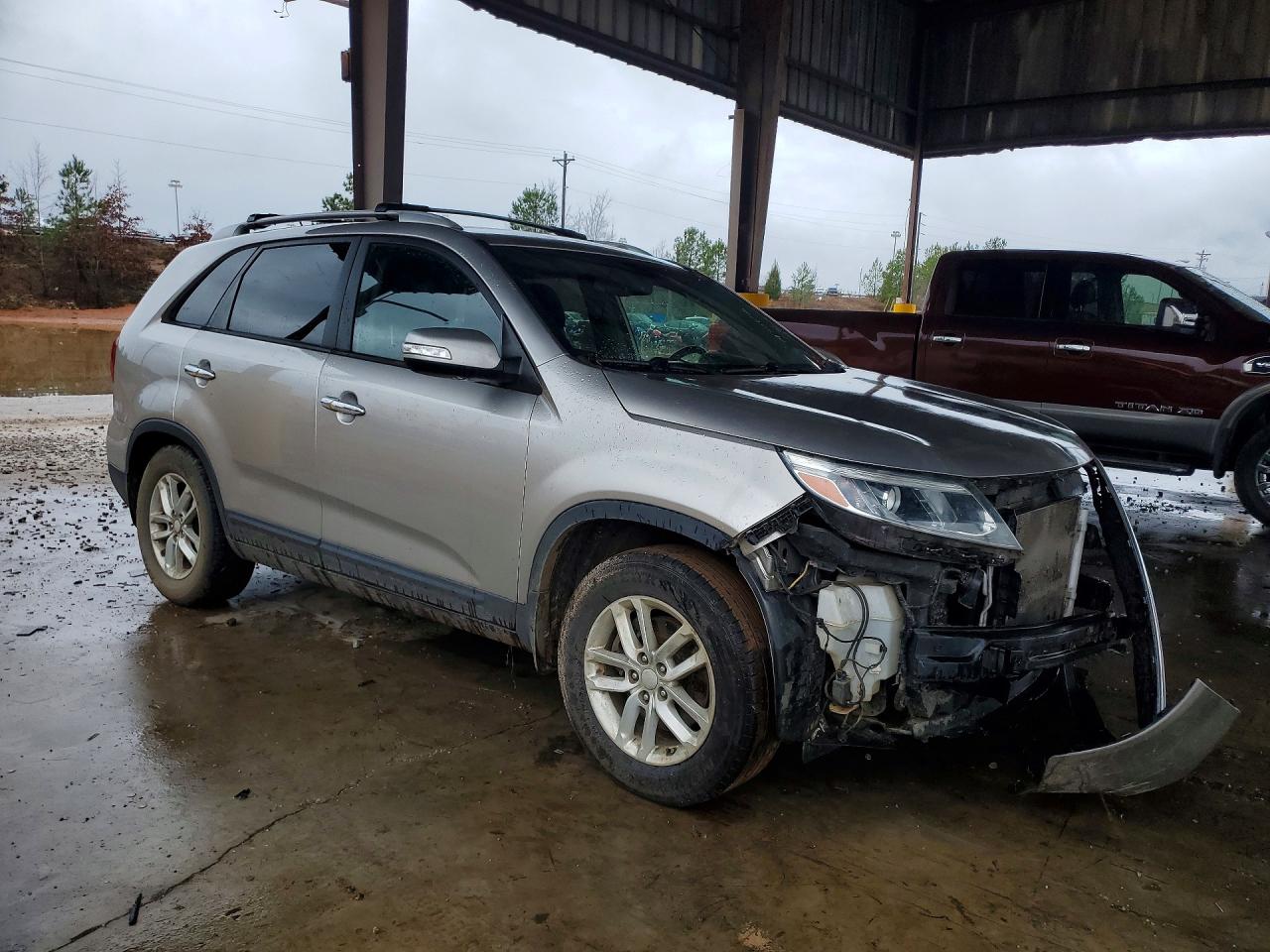 2014 Kia Sorento Lx Gold vin: 5XYKT3A65EG530891