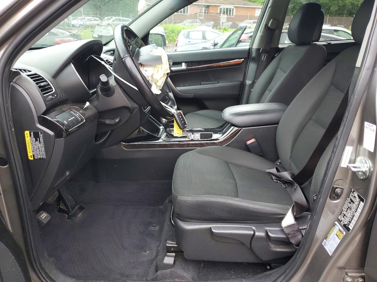 2015 Kia Sorento Lx Beige vin: 5XYKT3A65FG557977