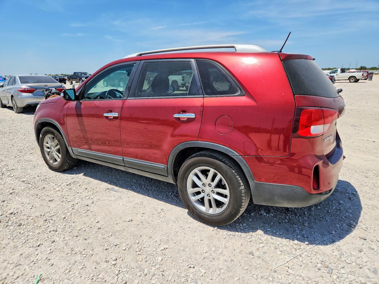 2015 Kia Sorento Lx Maroon vin: 5XYKT3A65FG558935