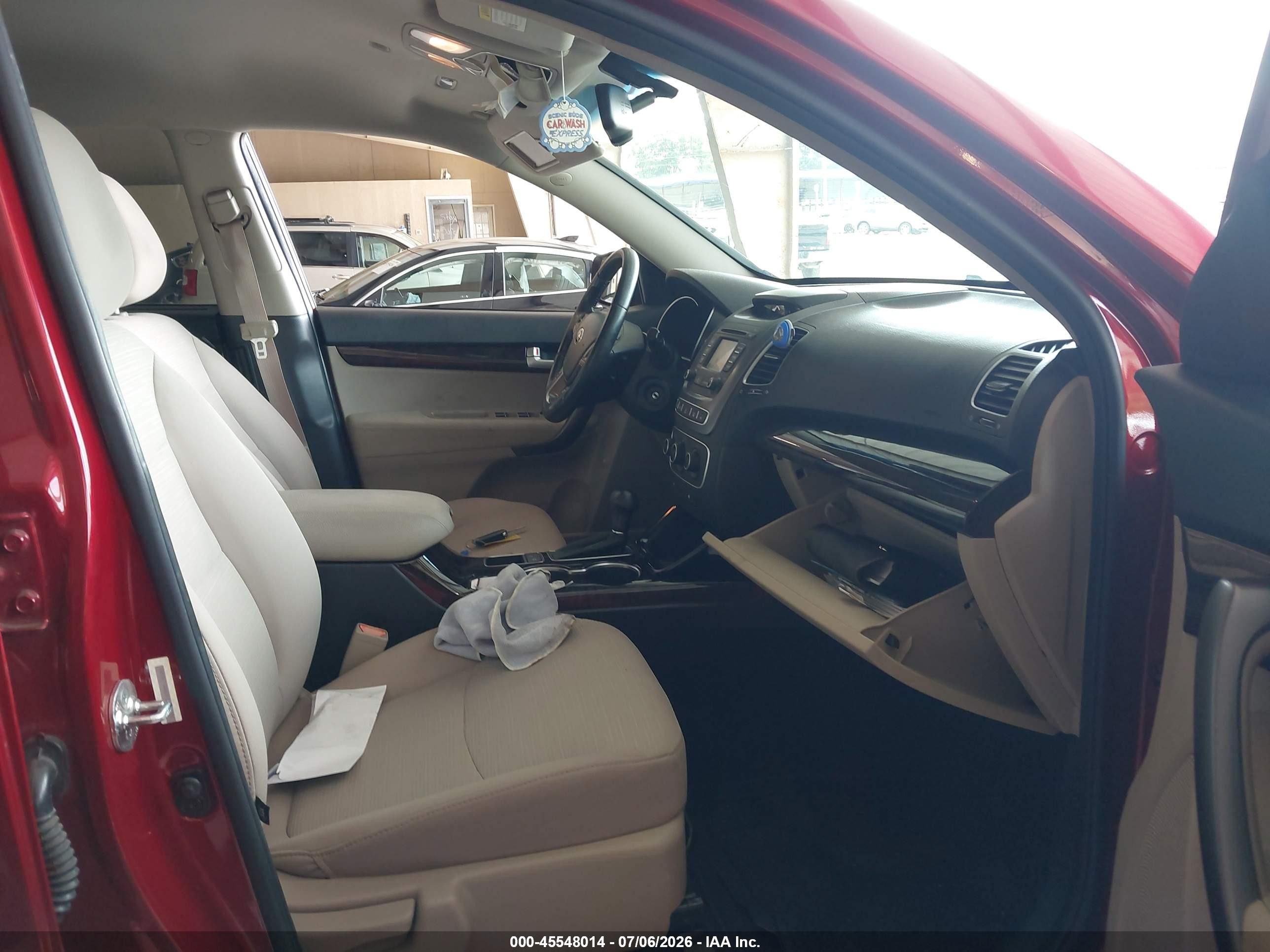 2015 Kia Sorento Lx Burgundy vin: 5XYKT3A65FG575377