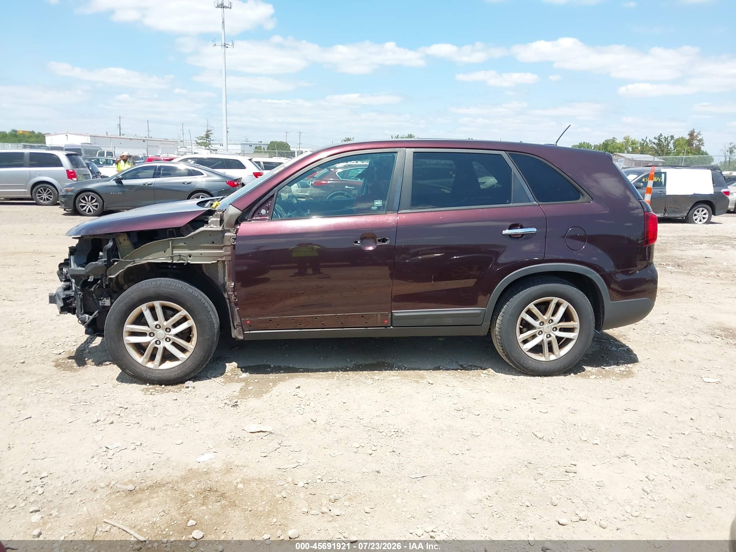 2015 Kia Sorento Lx Red vin: 5XYKT3A65FG599839