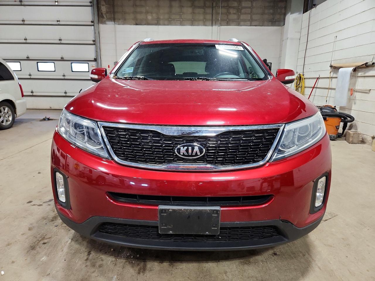 2015 Kia Sorento Lx Red vin: 5XYKT3A65FG640101