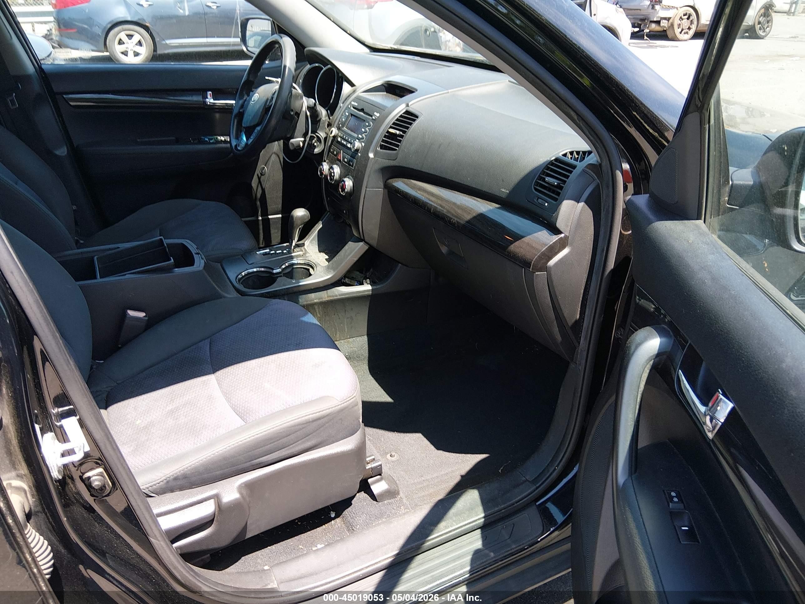 2012 Kia Sorento Lx Black vin: 5XYKT3A66CG230791