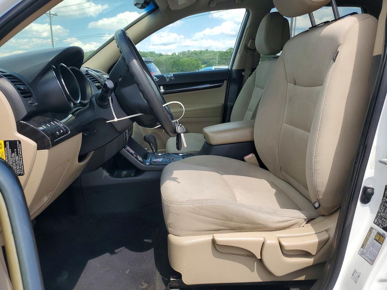 2012 Kia Sorento Lx White vin: 5XYKT3A66CG267890