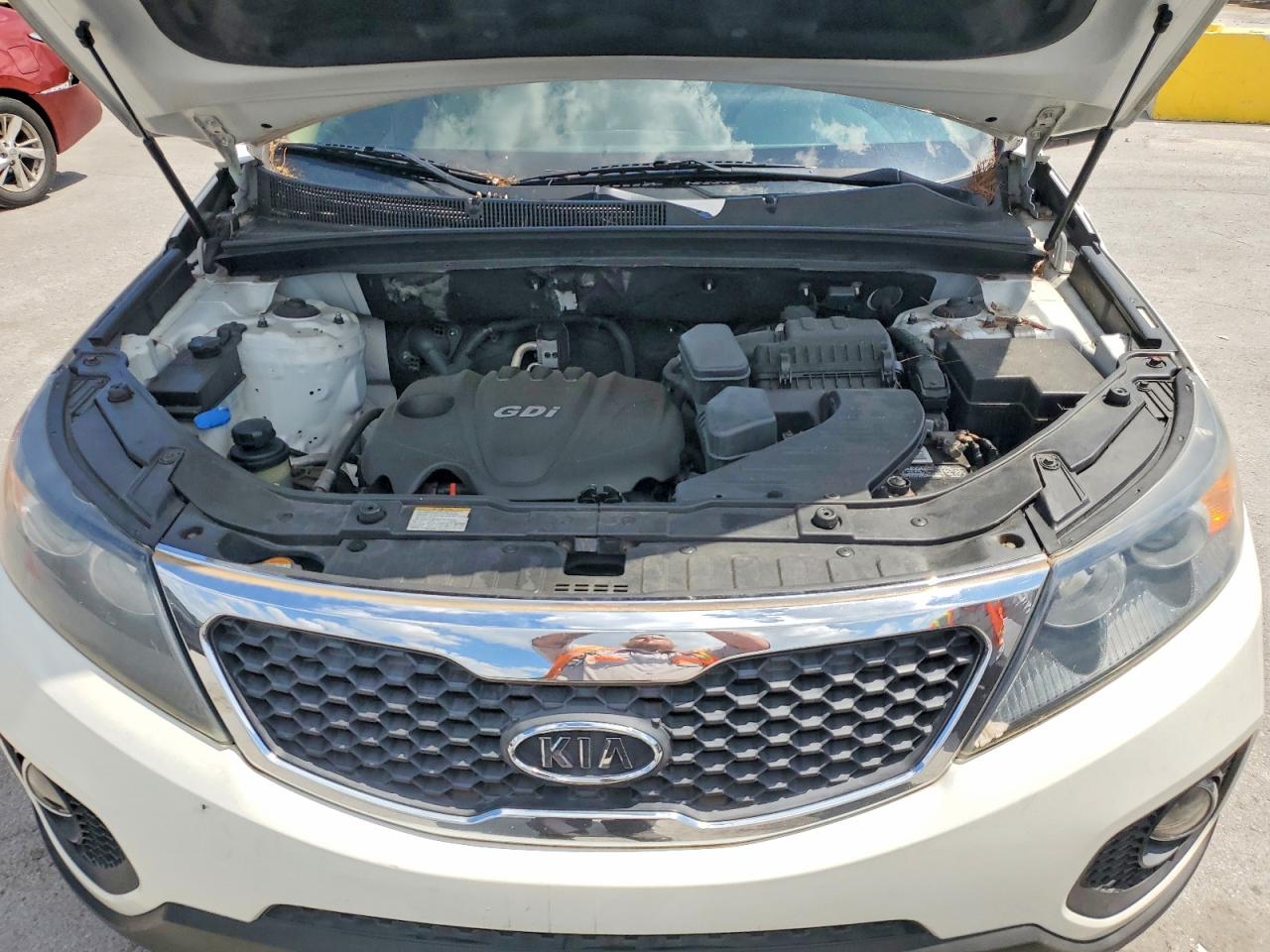 2012 Kia Sorento Lx White vin: 5XYKT3A66CG267890