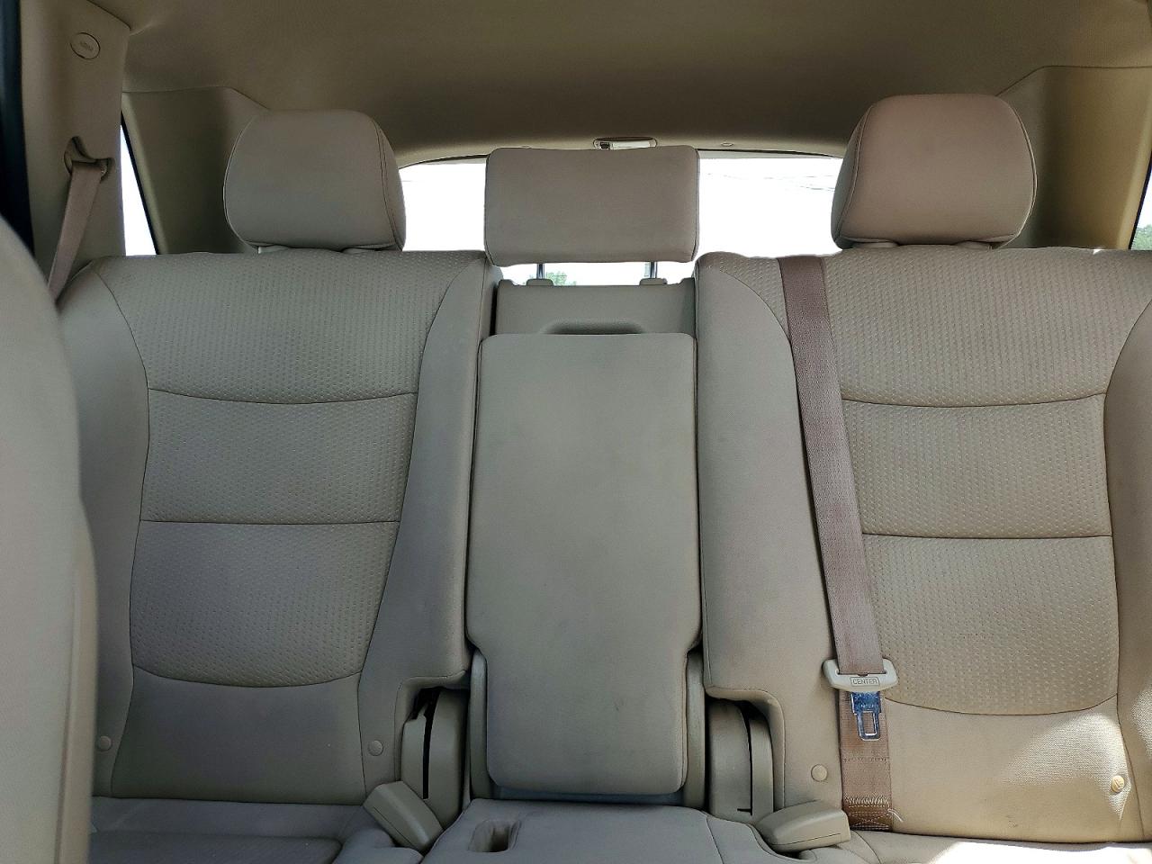 2012 Kia Sorento Lx White vin: 5XYKT3A66CG267890