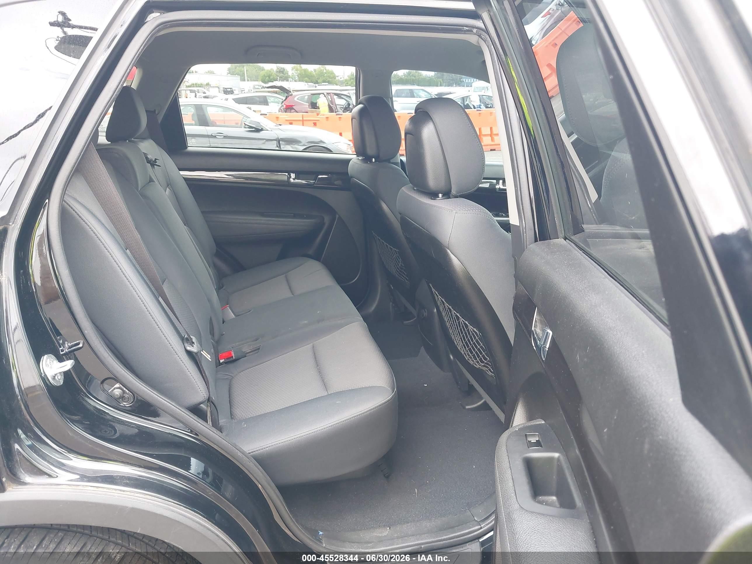 2012 Kia Sorento Lx Black vin: 5XYKT3A66CG268487