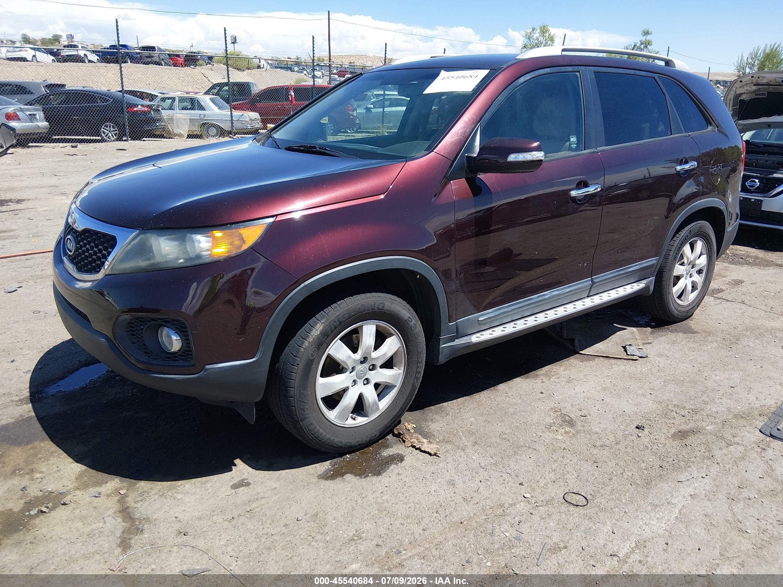 2013 Kia Sorento Lx Maroon vin: 5XYKT3A66DG363424