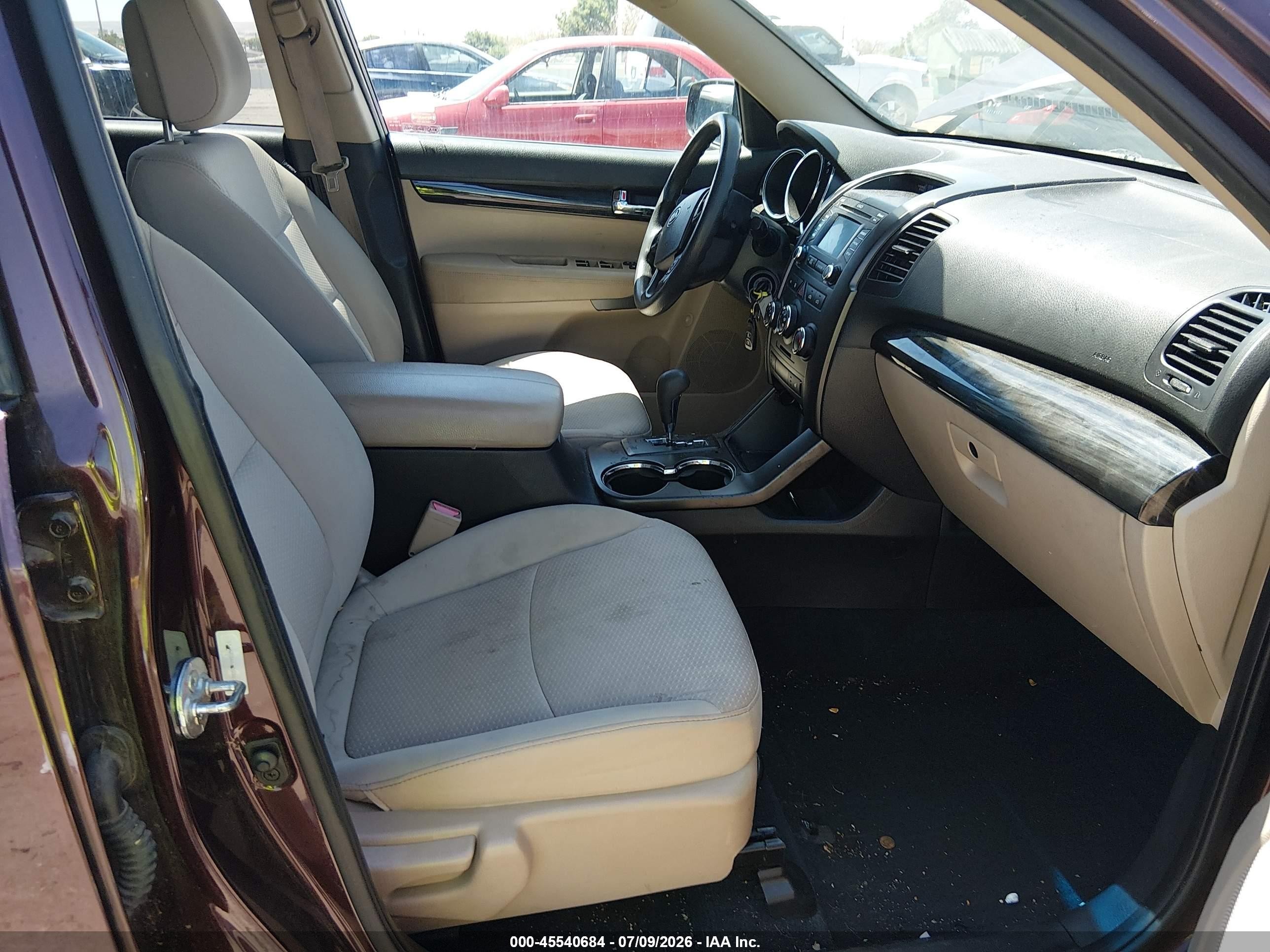 2013 Kia Sorento Lx Maroon vin: 5XYKT3A66DG363424