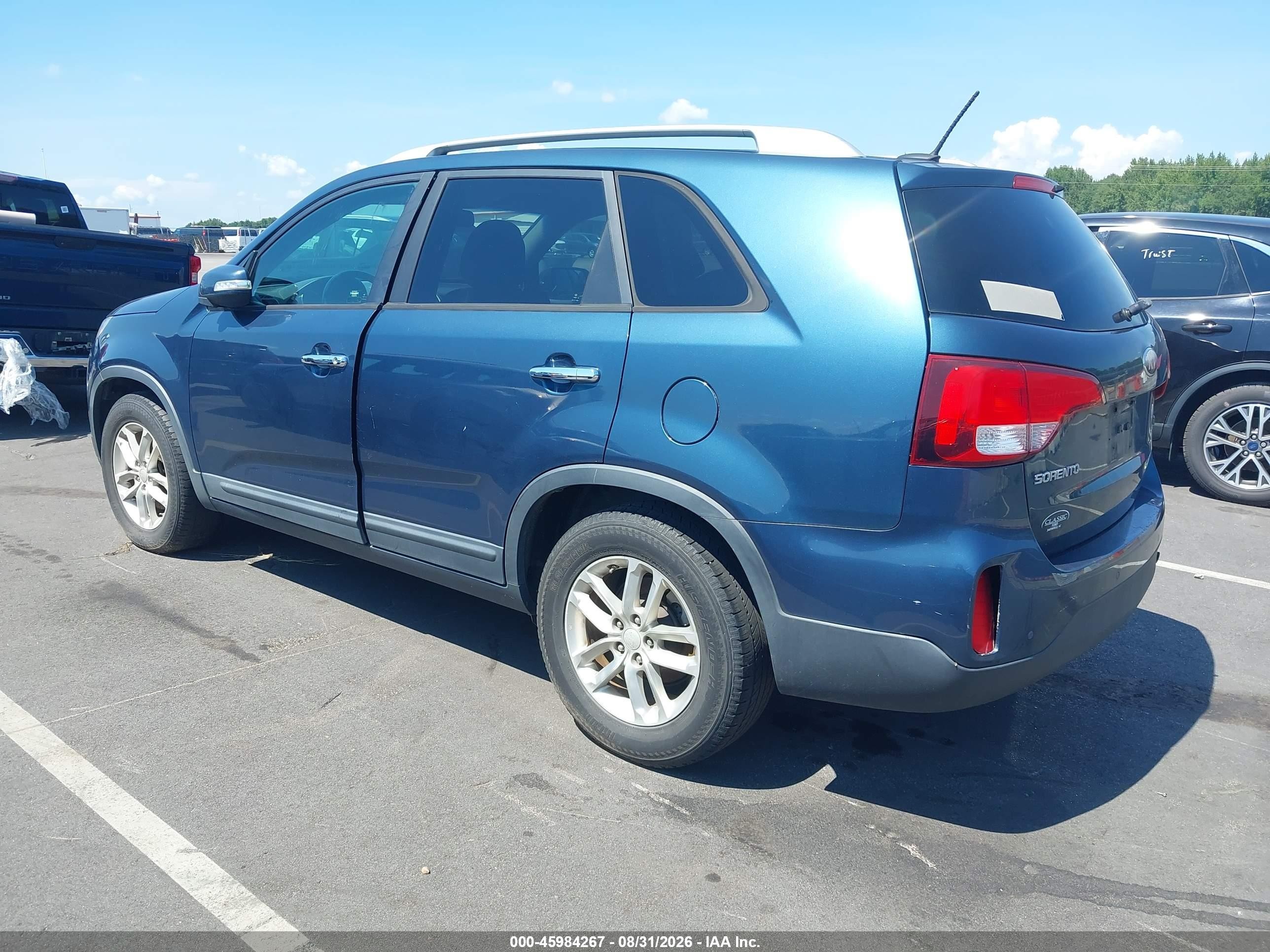 2014 Kia Sorento Lx Blue vin: 5XYKT3A66EG429052