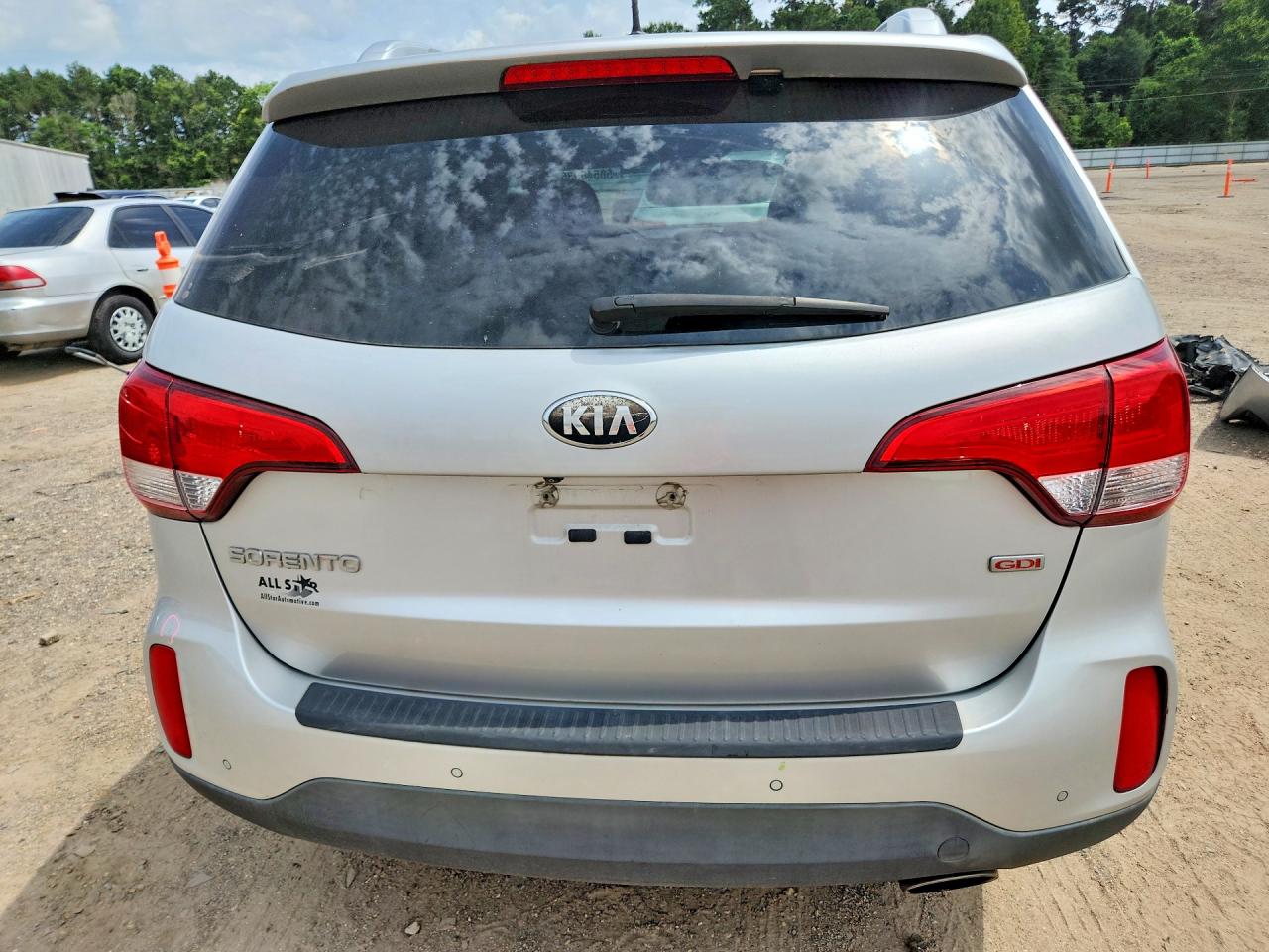 2014 Kia Sorento Lx Silver vin: 5XYKT3A66EG443663